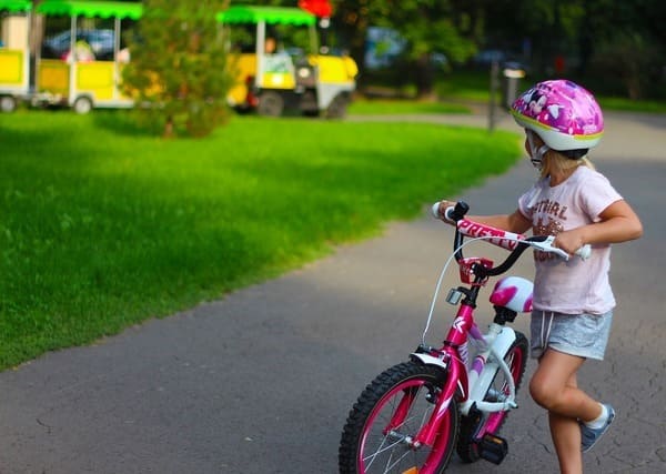 子供用自転車（女の子編）の選び方は？10人の先輩ママ＆パパの体験談 | キッズモデル募集！キッズモデルマガジン Cruz（クルーズ）